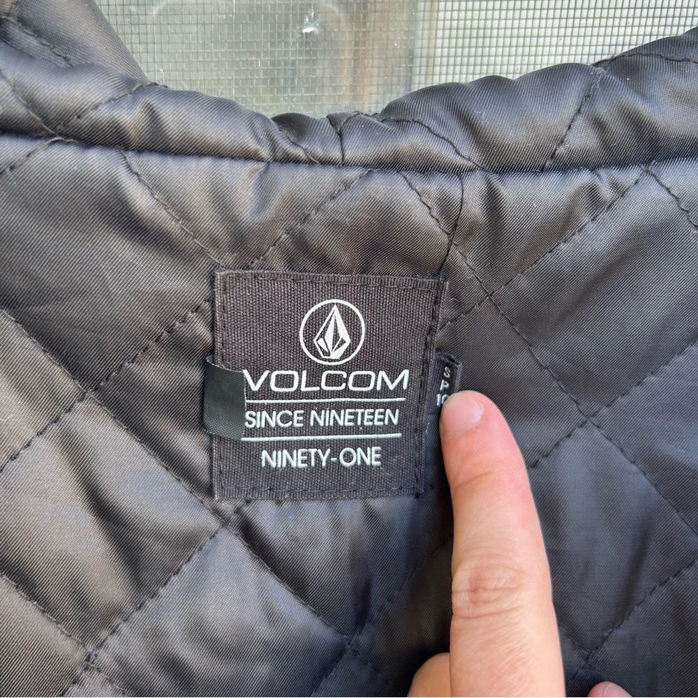 Volcom Black Coat - Picture 4 of 7
